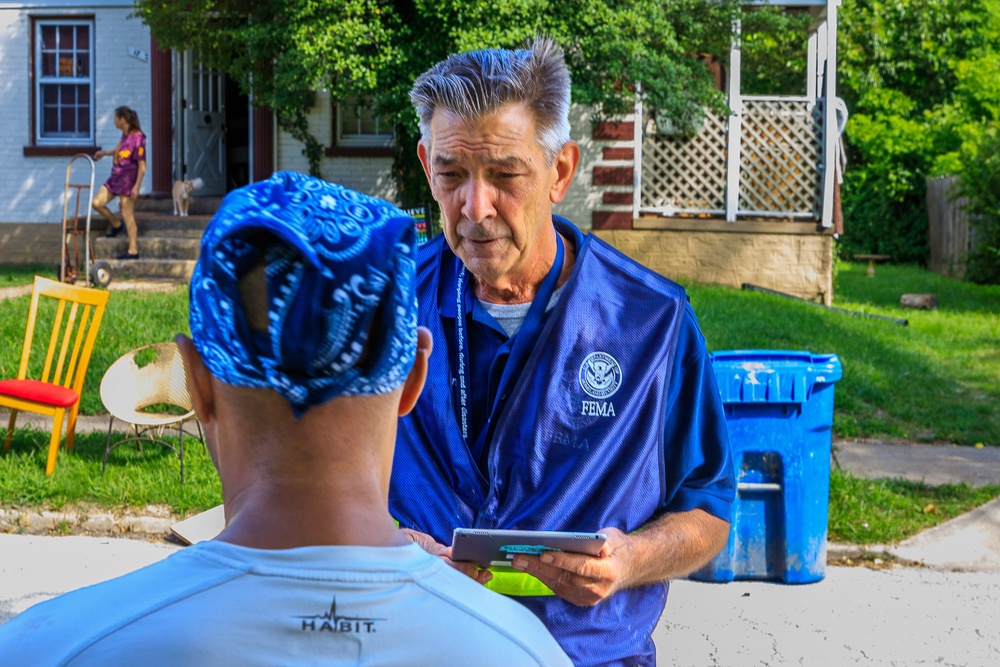 Disaster Survivor Assistance (DSA) Crew in Ferguson