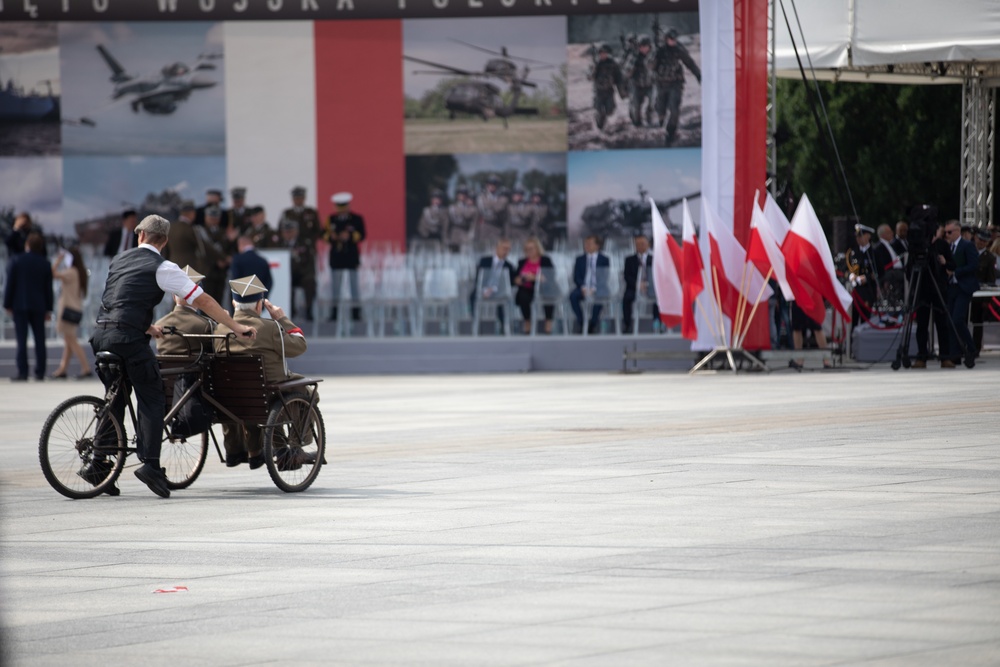 US Soldiers participate in Poland Armed Forces Day