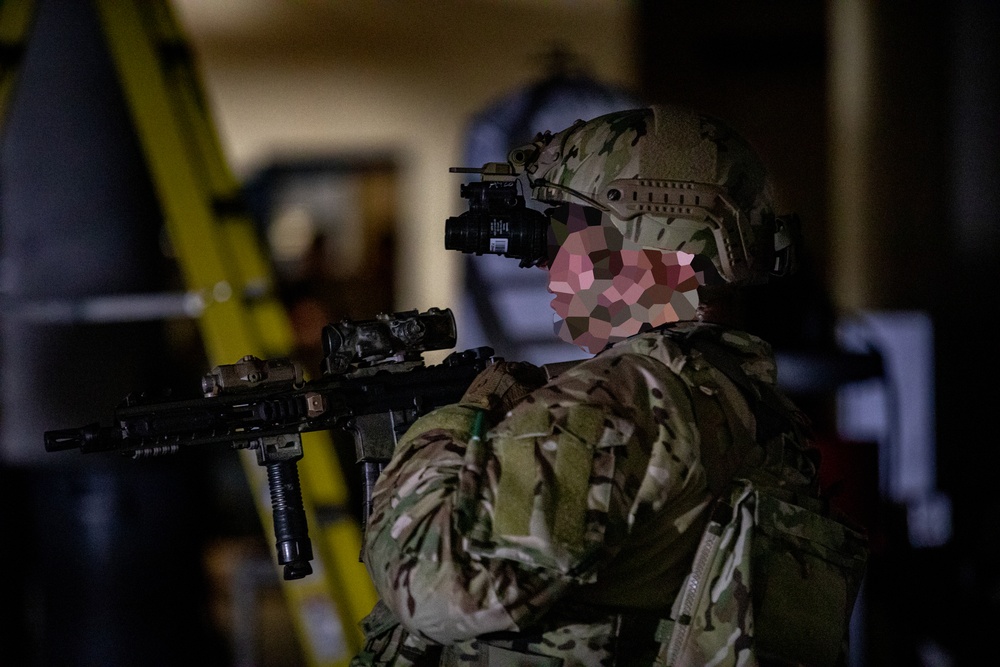 Operators train with LEO partners on hostage rescue/terror suppression