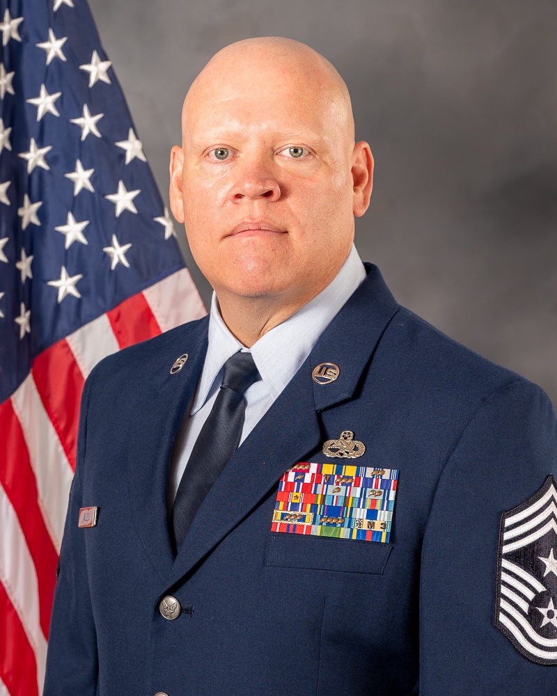 Makos welcome new command chief