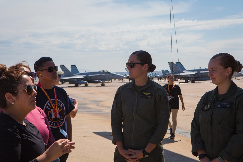 Texas Educators attend Educators Workshop