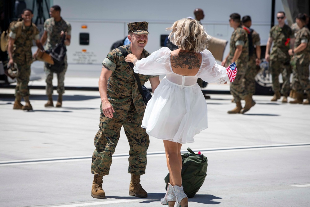 Marine Fighter Attack Squadron 314 returns from USS Abraham Lincoln Deployment