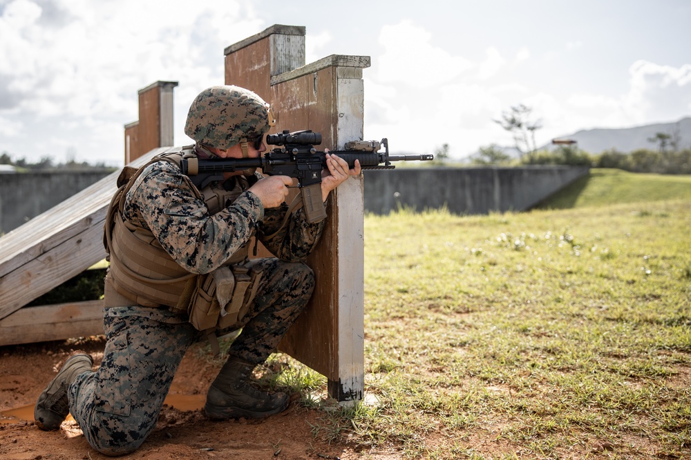 3rd Maintenance Battalion Conducts Table 3-6, Combat Marksmanship Range