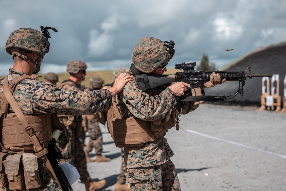 3rd Maintenance Battalion Conducts Table 3-6, Combat Marksmanship Range