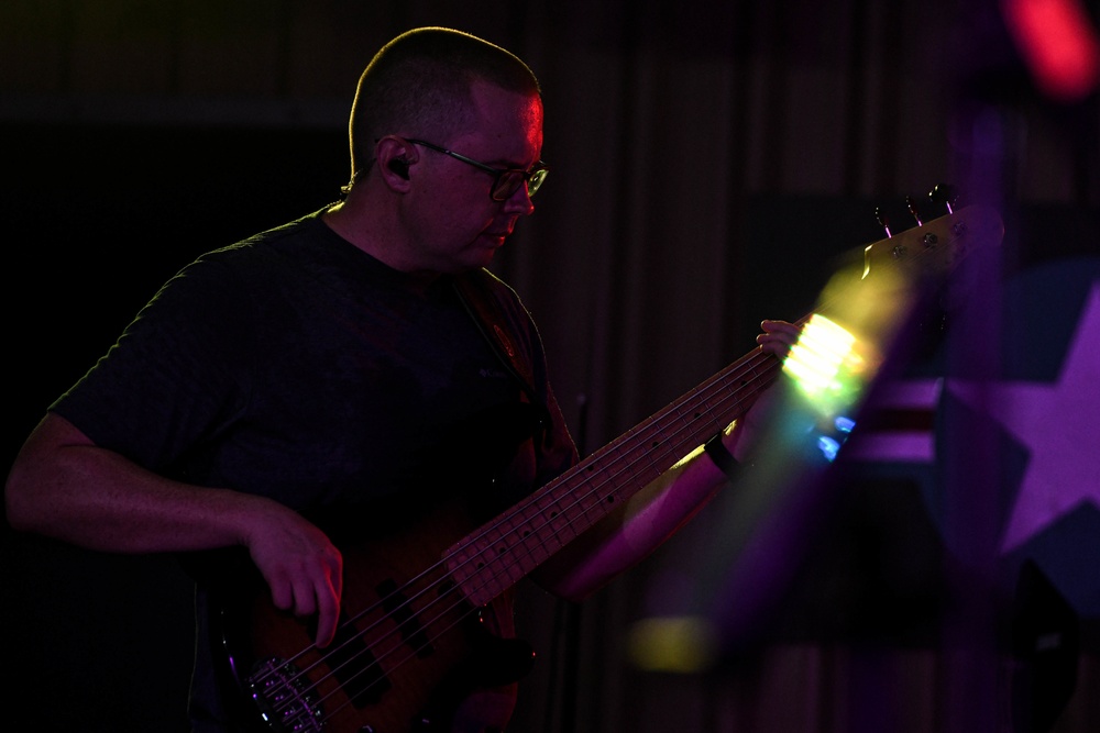 Turning it up to 11 – AFCENT Band performs at ADAB