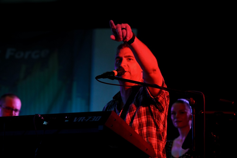 Turning it up to 11 – AFCENT Band performs at ADAB