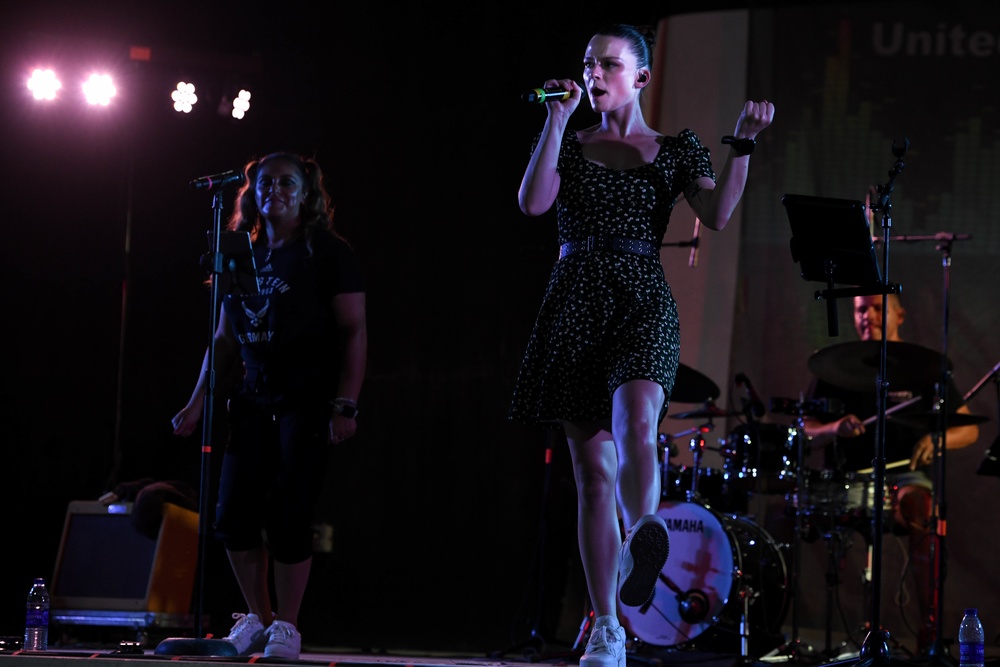 Turning it up to 11 – AFCENT Band performs at ADAB