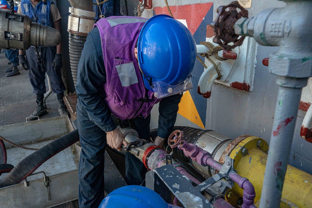 USS San Jacinto conducts replenishment at sea