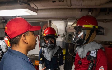 USS San Jacinto conducts engineering team training