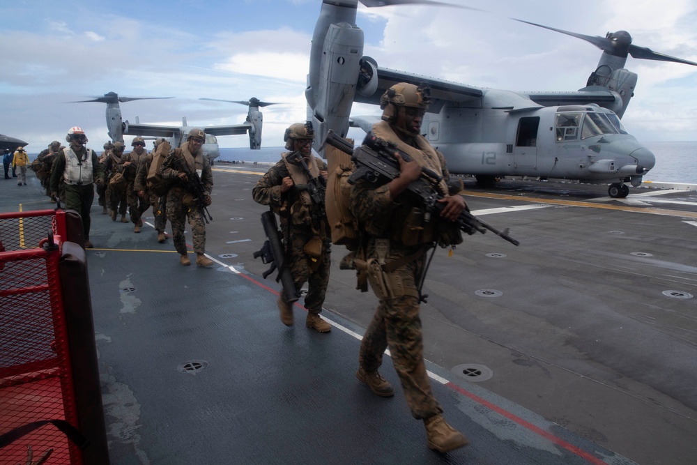 VMM 262 and 31st MEU Ops