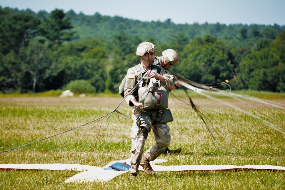 2022 Leapfest International Paratrooper Competition