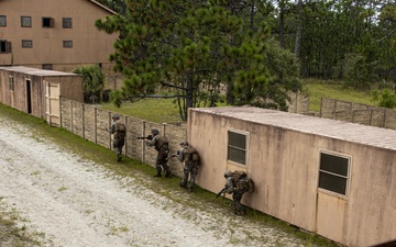 Warrior Week - 2nd ANGLICO Conducts MOUT Training