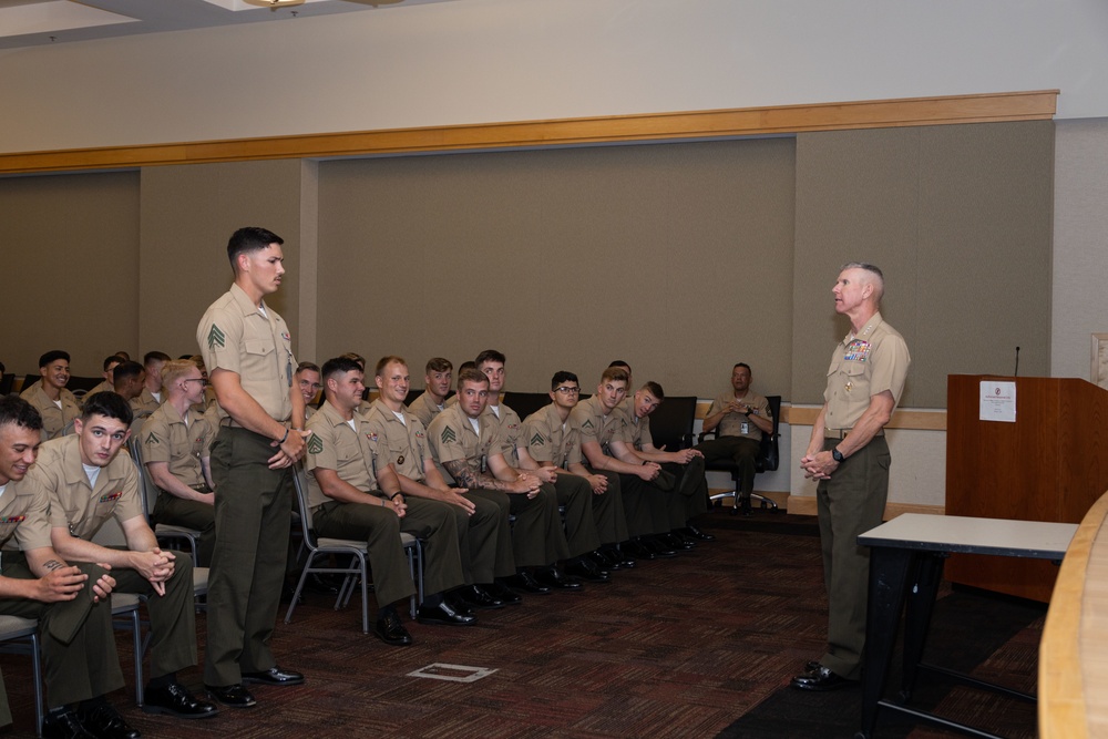 Super Squad Marines tour The Pentagon