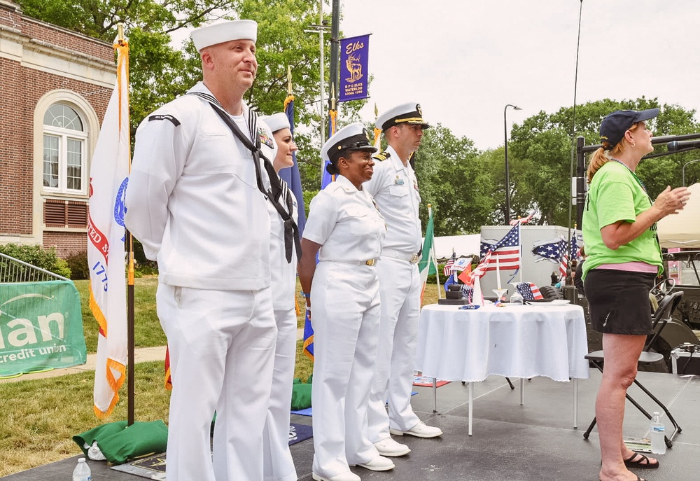 USS THE SULLIVANS VISITS WATERLOO, IOWA