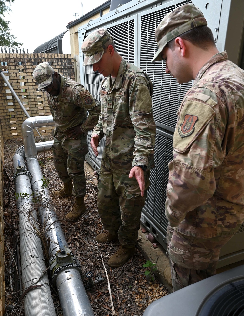 Inside the 908th: HVAC/R technicians