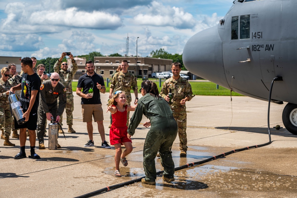 Lt. Col. Shannon Wrage fini flight Aug. 14, 2022