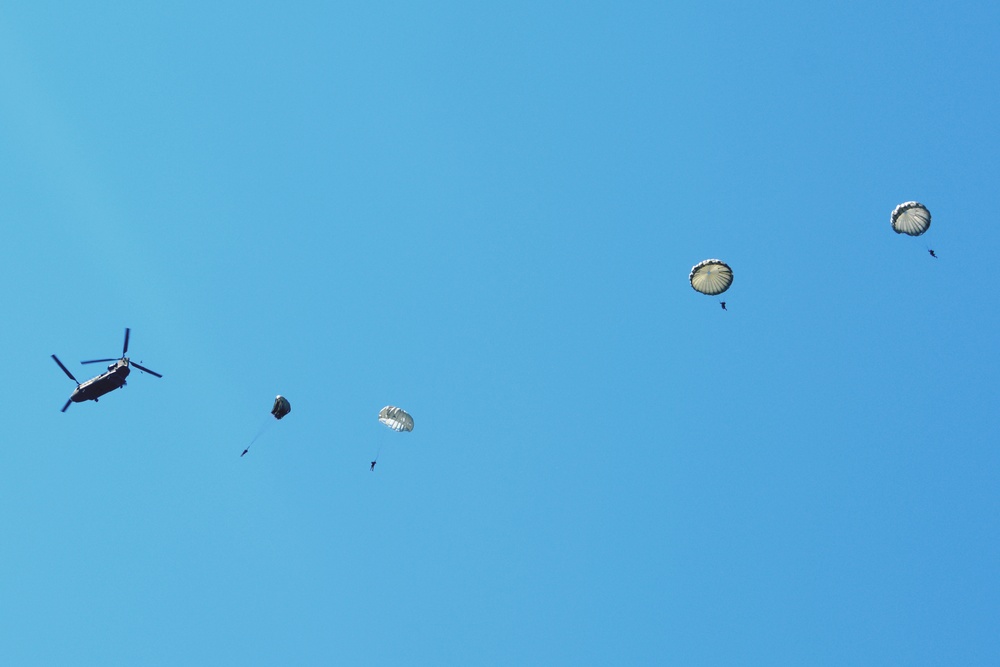 2022 Leapfest International Paratrooper Competition
