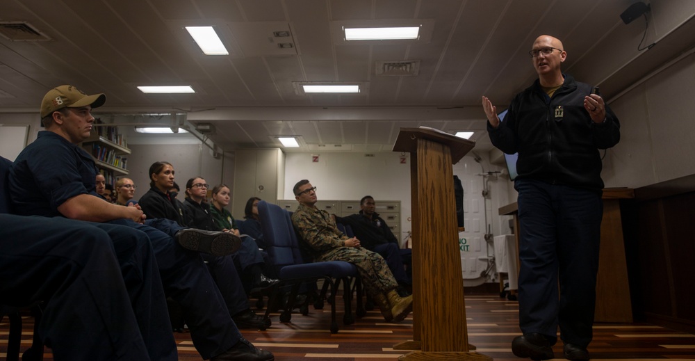 Makin Island Faciliates safeTalk