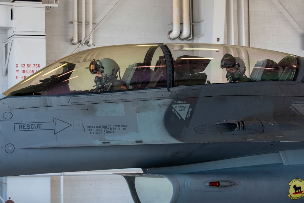 49th Wing commander’s first flight on Holloman