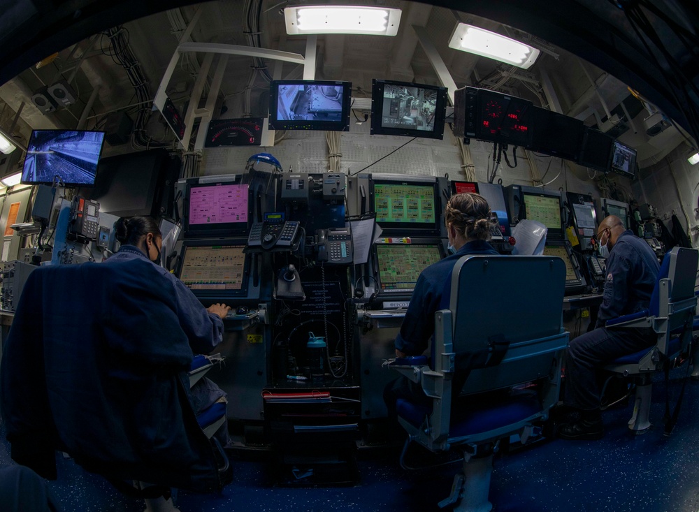 Makin Island Central Control Station