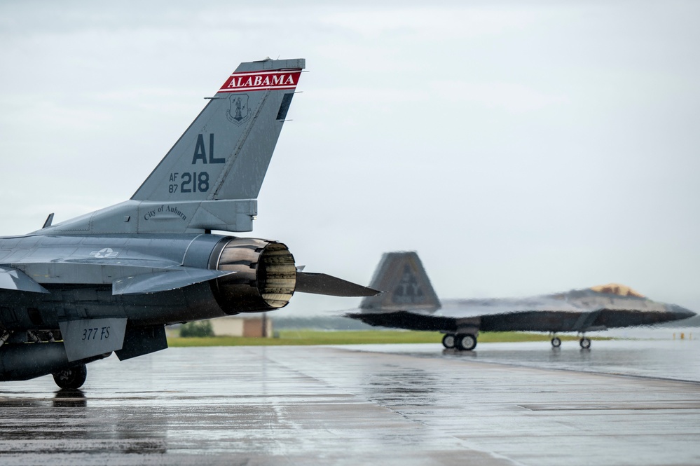 187 FW supports 43 FS training