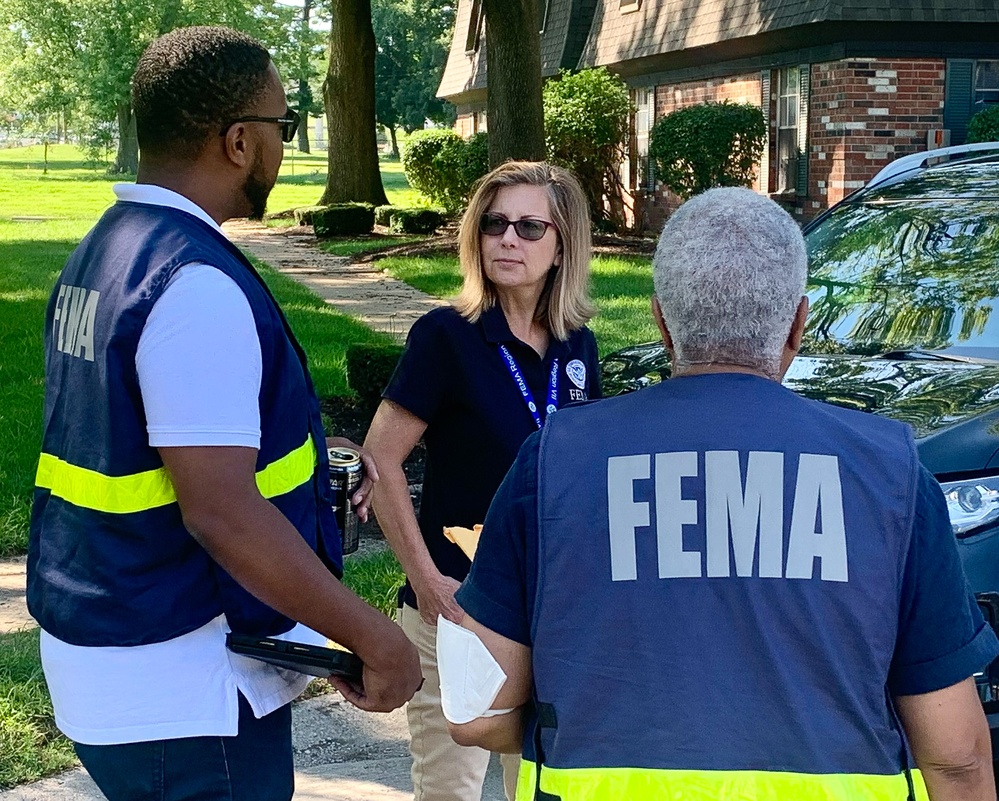 FEMA Region 7 Administrator Joins Disaster Survivor Recovery Crews