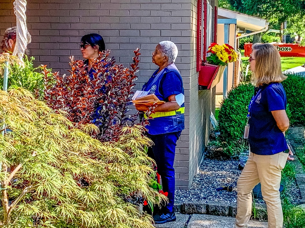 FEMA Region 7 Administrator Joins Disaster Survivor Recovery Crews