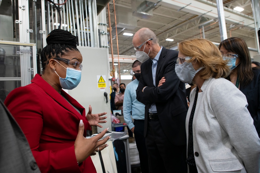 Deputy Secretary Hicks Visits Oak Ridge National Laboratory