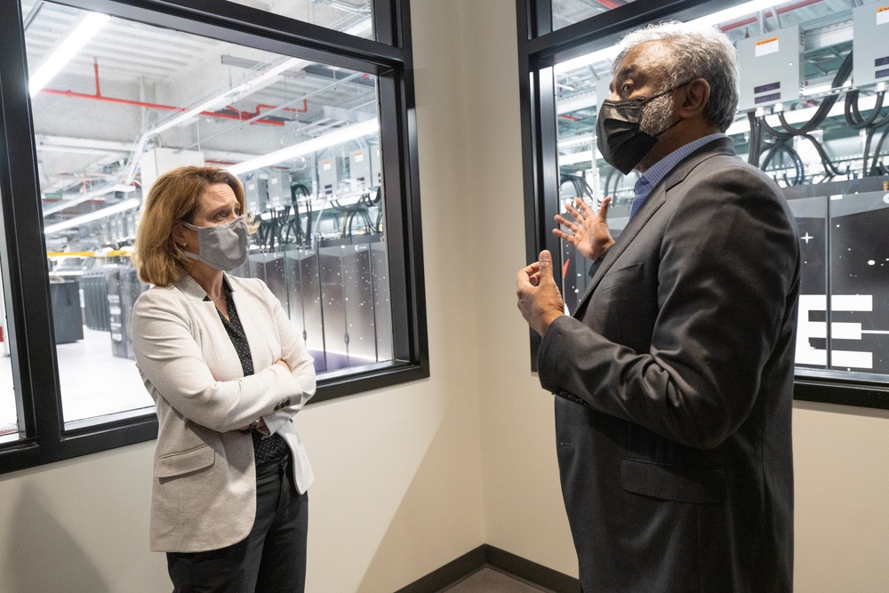 Deputy Secretary Hicks Visits Oak Ridge National Laboratory