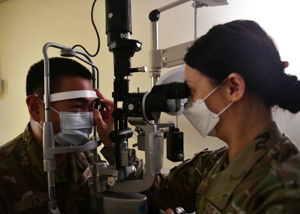 51st Medical Group optometry flight keeps Wolf Pack eyes on target