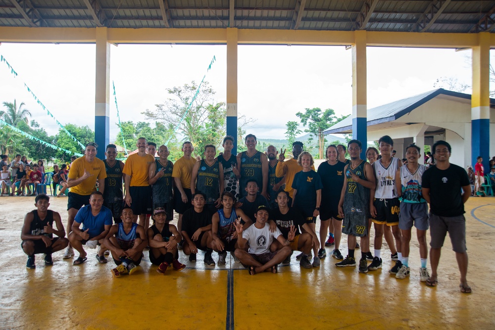 Pacific Partnership 2022 Host Nation Outreach Event at Macarascas Gym