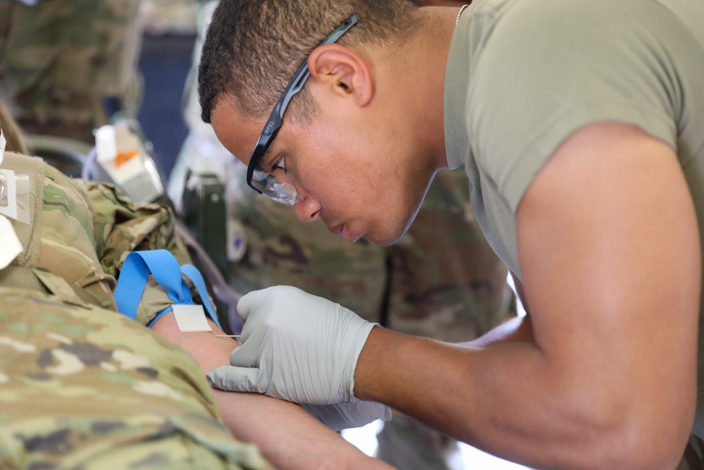 64th BSB Holds Medical Trauma Lane Training During FTX