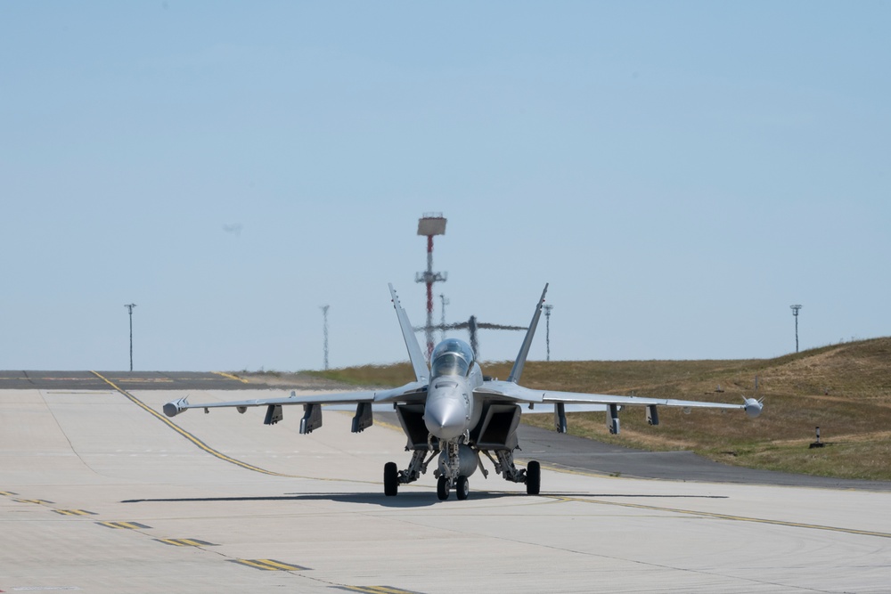 Spangdahlem's first joint hot-pit refuel