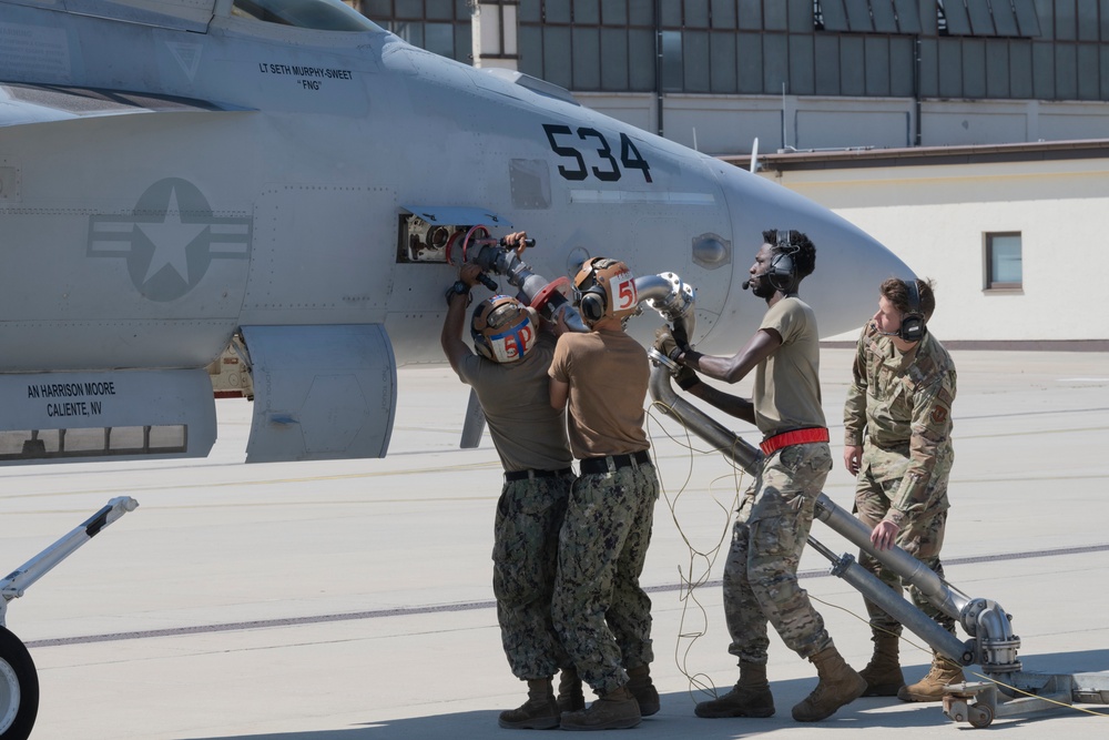 Spangdahlem's first joint hot-pit refuel
