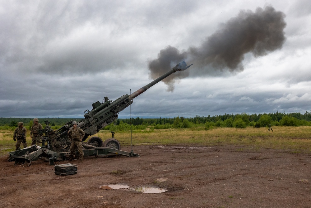 Rhode Island National Guard Field Artillery Fires in Canada