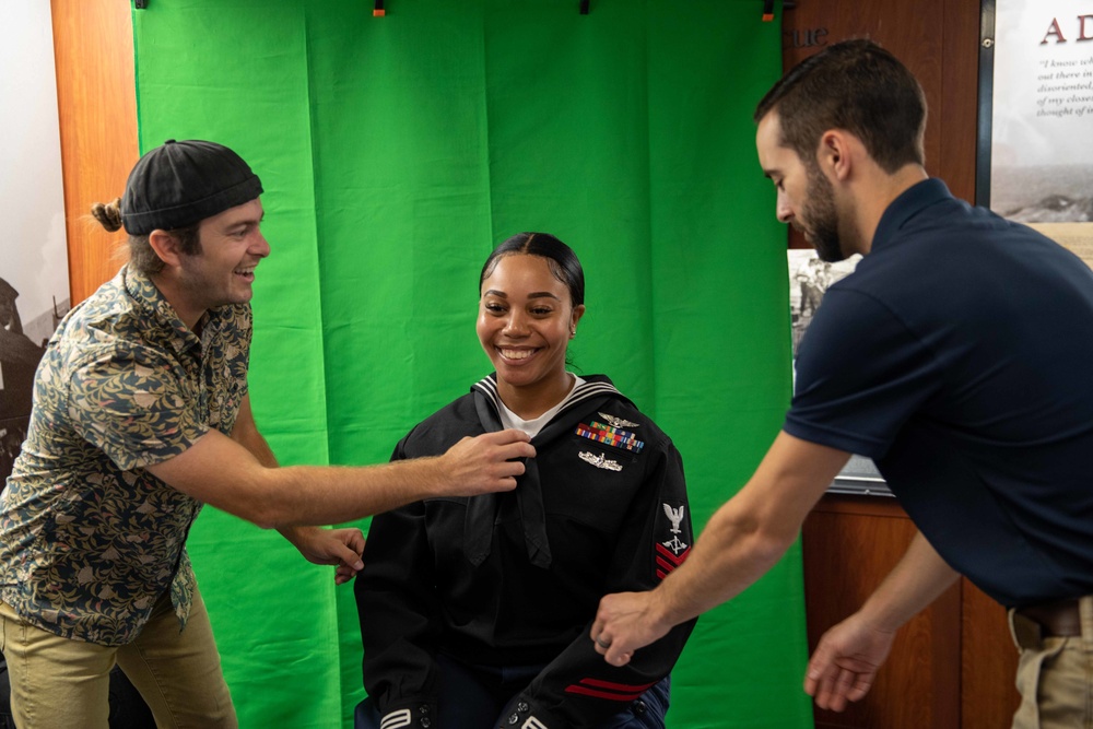 USS George H.W. Bush Sailors Take Cruisebook Portraits