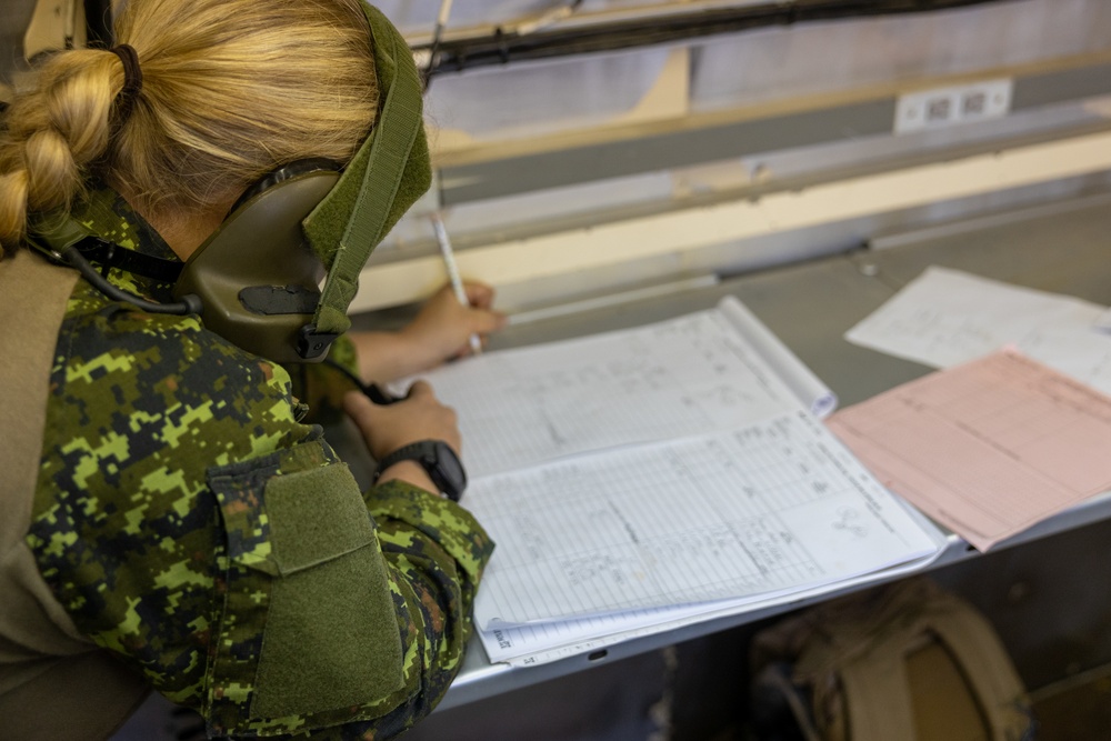 American and Canadian Forces Train Together