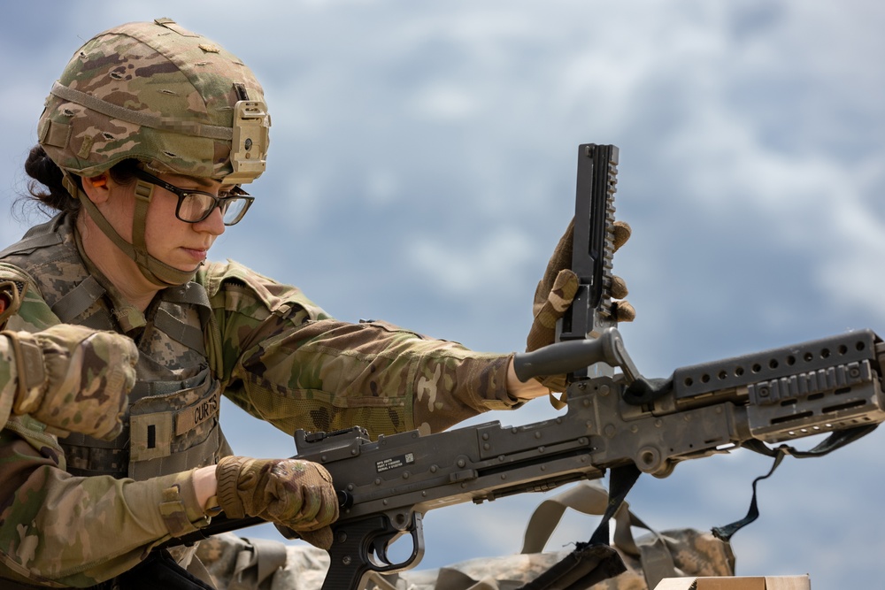 American and Canadian Forces Train Together