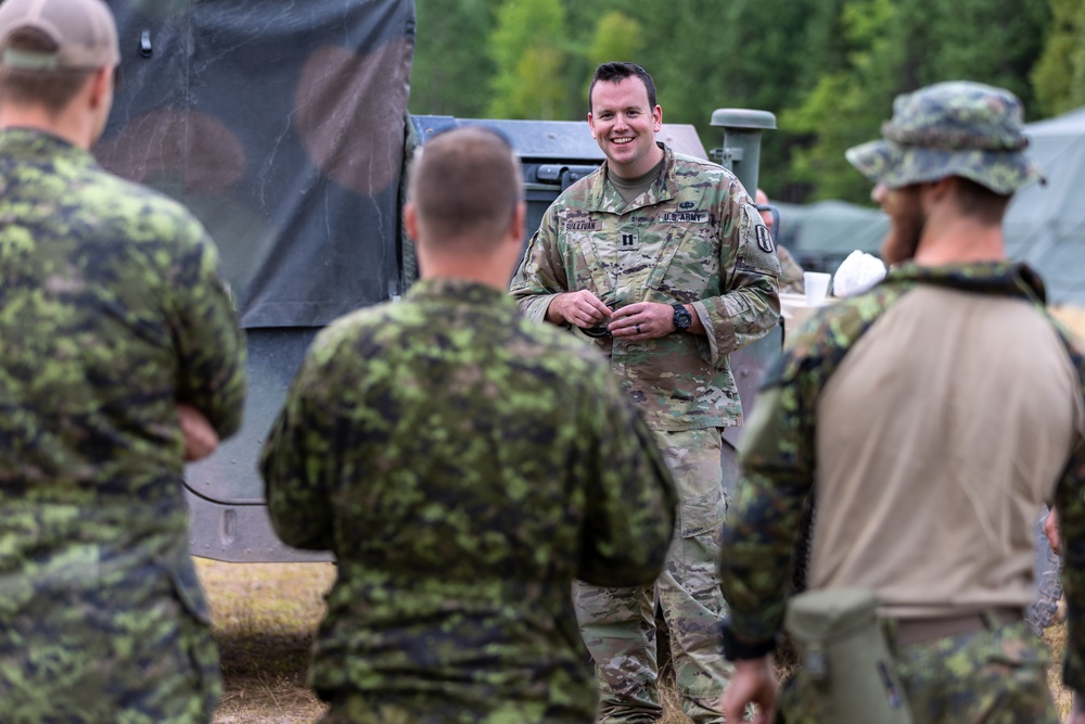 Canadian and American Forces Build Bonds