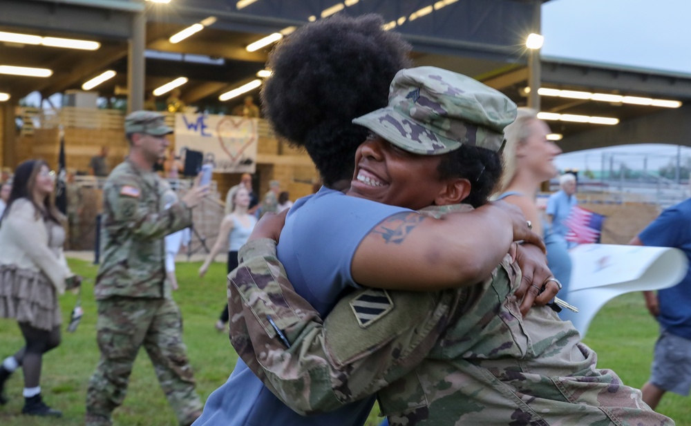 1st Armored Brigade Combat Team Soldiers Return From Germany Deployment