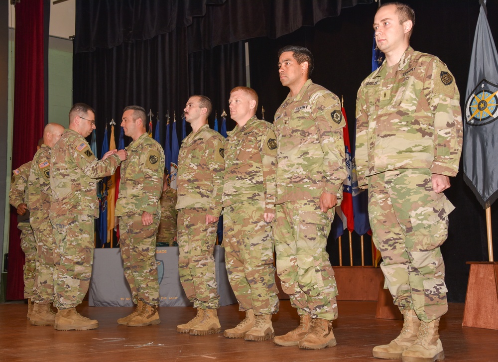 1st Cyber Battalion bids farewell to Cyber Protection Teams 183 and 186