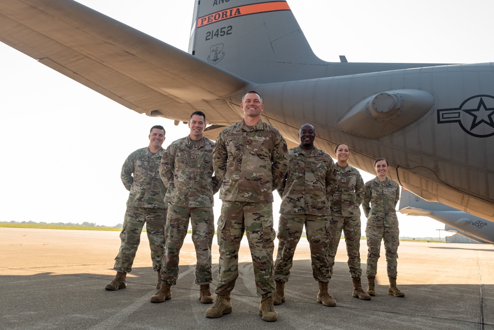 182nd Airlift Wing recruiting and retention team group photo Aug. 18, 2022