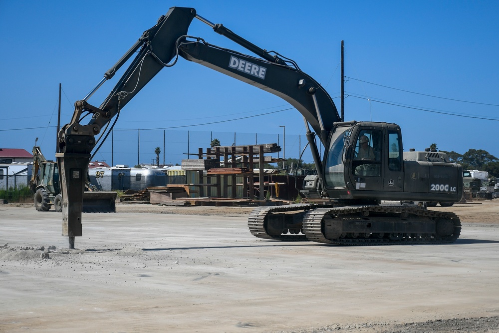 Naval Mobile Construction Battalion 18 Holds Field Training Exercise