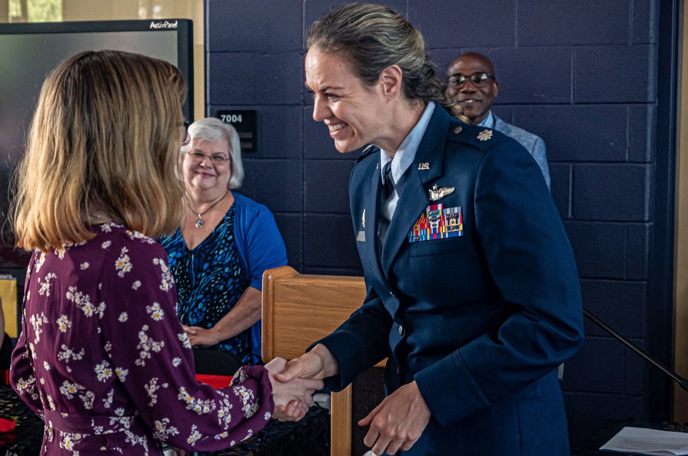 25th ATKG pilots help students take flight