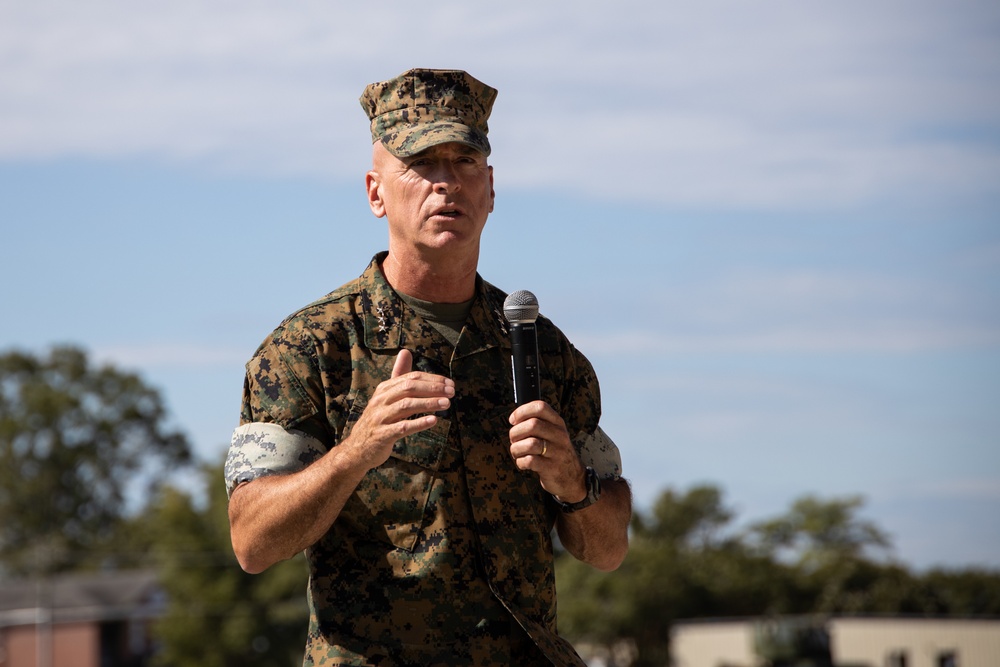 II Marine Expeditionary Force Change of Command