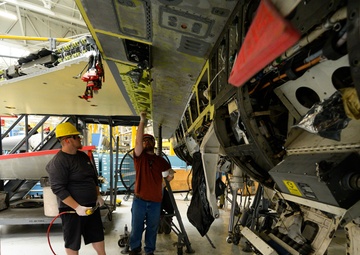 573rd AMXS working largest F-16 SLEP to date