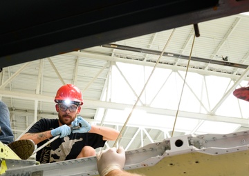 573rd AMXS working largest F-16 SLEP to date