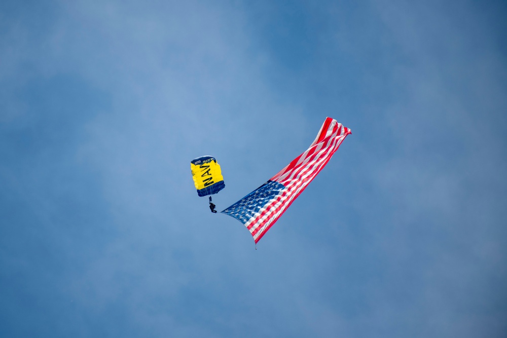 U.S. Navy Leap Frogs drop in at Cheyenne Frontier Days