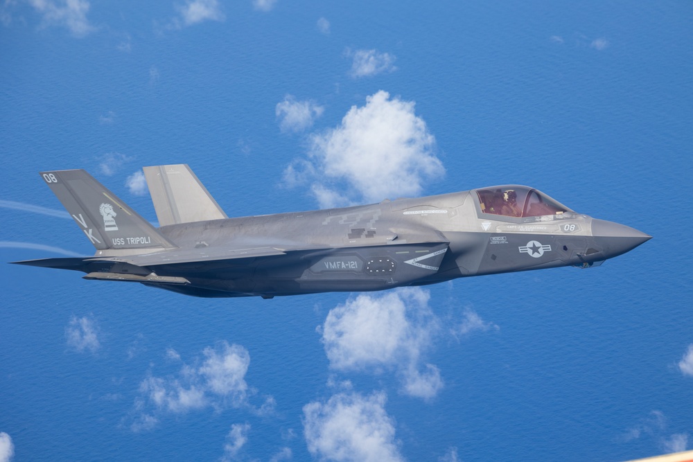 VMGR-152 Supports VMFA-121 and the 31st MEU with Aerial Refueling