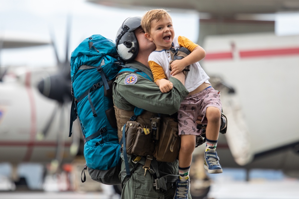 CVW-5 Returns to MCAS Iwakuni